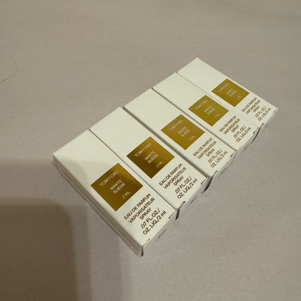 TOM FORD White Suede Eau de Parfum Bundle of 5pc